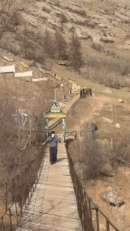 3ad6fbf0e3dec3af28938bc4ed5138e9_1780034318_2115.gif
